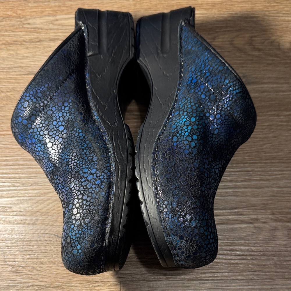 Sanita Mosaic Pebbled Patterned Clogs Size 41 US W 9-9 1/2 - Picture 2 of 6